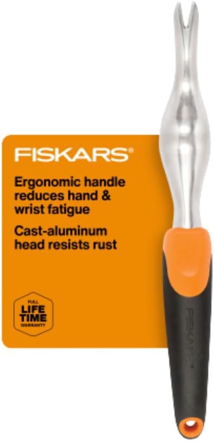 Fiskars Ergo Garden Hand Weeder Tool, Heavy Duty for Removing Weeds & Roots