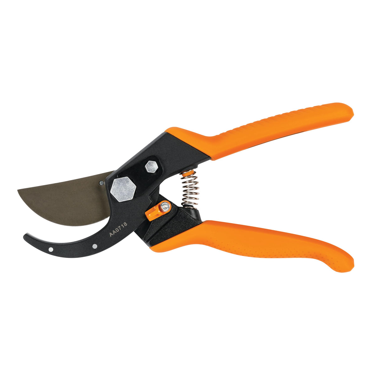 Fiskars SoftGrip Bypass Pruning Shears, 5/8" Cut Capacity Garden Clippers