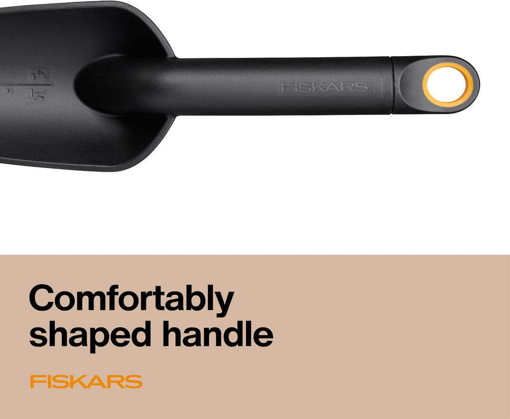 Fiskars Eco Trowel with Curved Spade, Ergonomic Garden Hand Tool